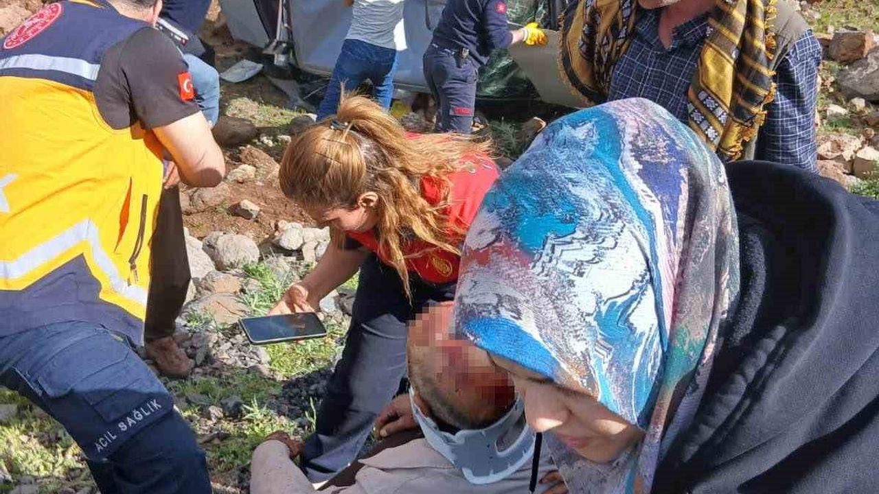 Şanlıurfa-Diyarbakır Karayolunda Trafik Kazası: 1 Yaralı