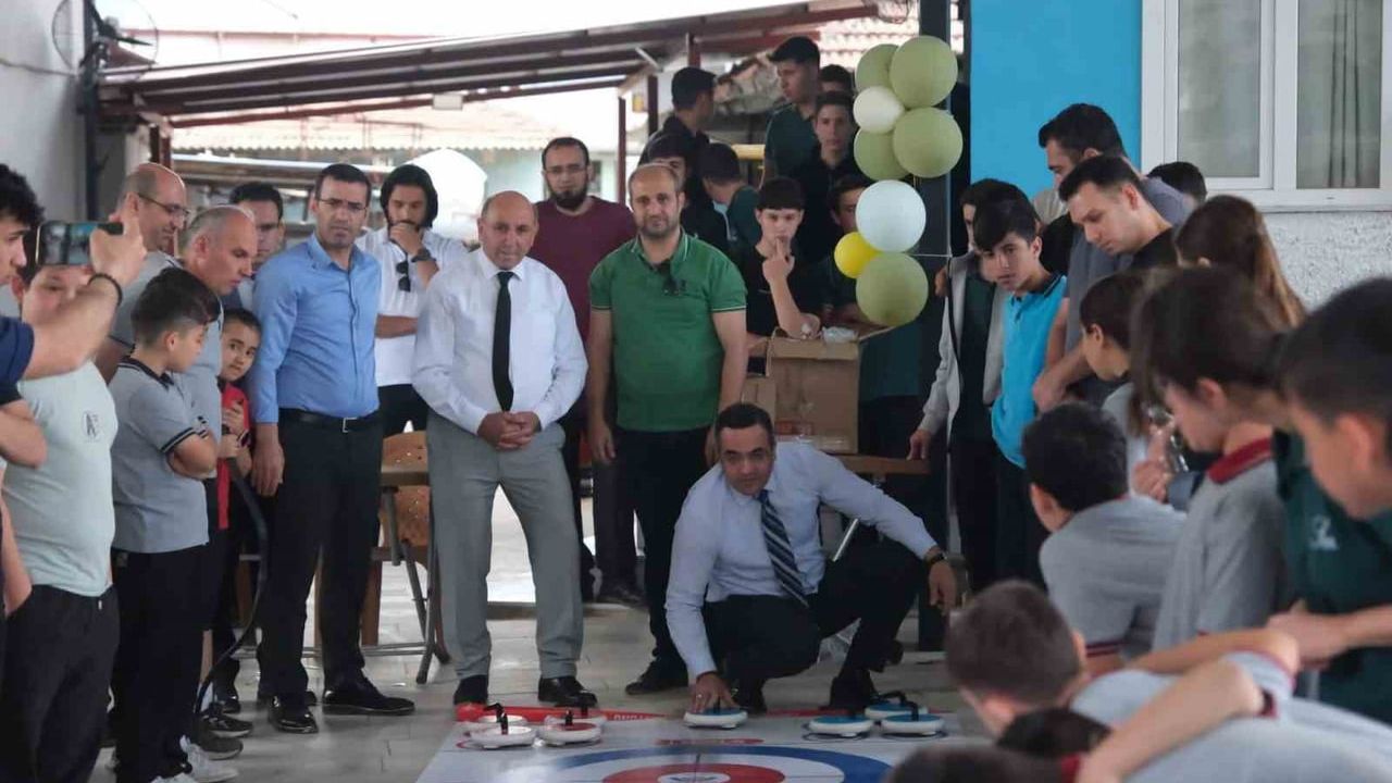 Sarıgöl'de ÇEDES yıl sonu etkinlikleri: Öğrenciler oyunlarla milli ve manevi değerleri yaşadı