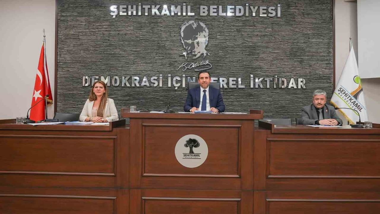 Şehitkamil Belediyesi Mayıs Meclis Toplantısı Yusuf Açıkgöz Başkanlığında Tamamlandı