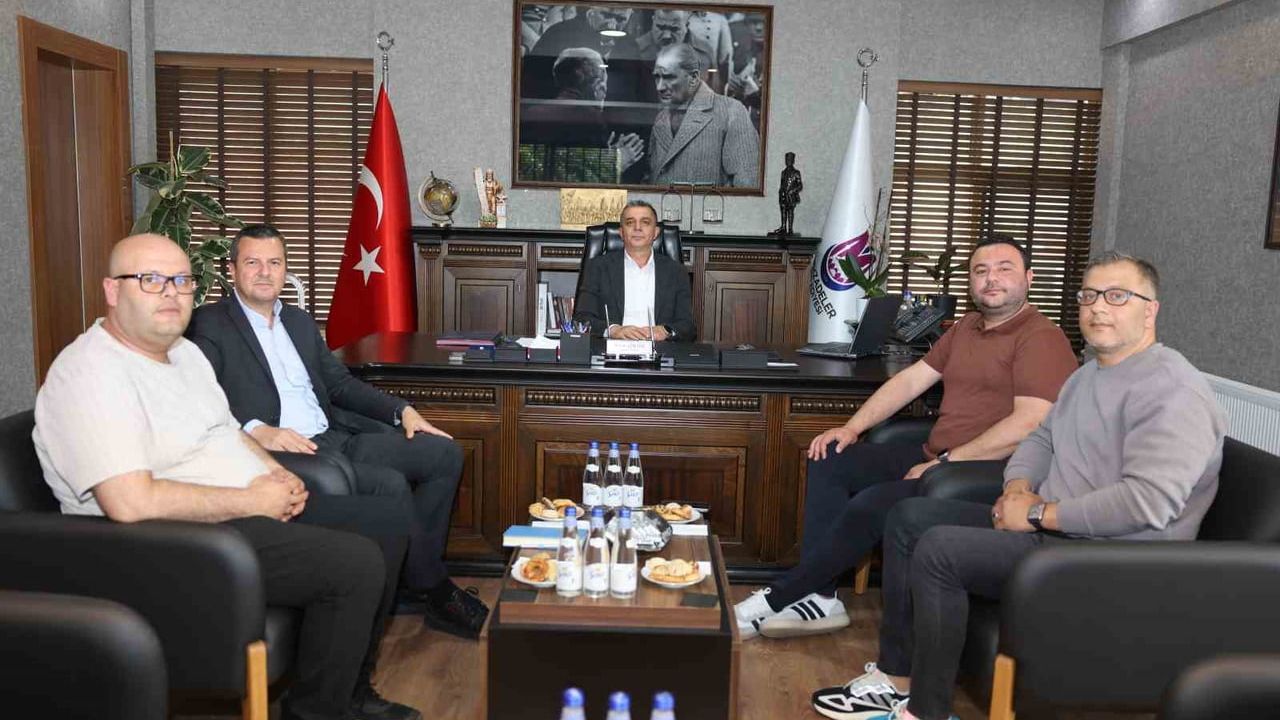 Şehzadeler Belediyesi'nden 714 Personele Kurban Bayramı Öncesi 55.500 TL Maaş Promomosyonu