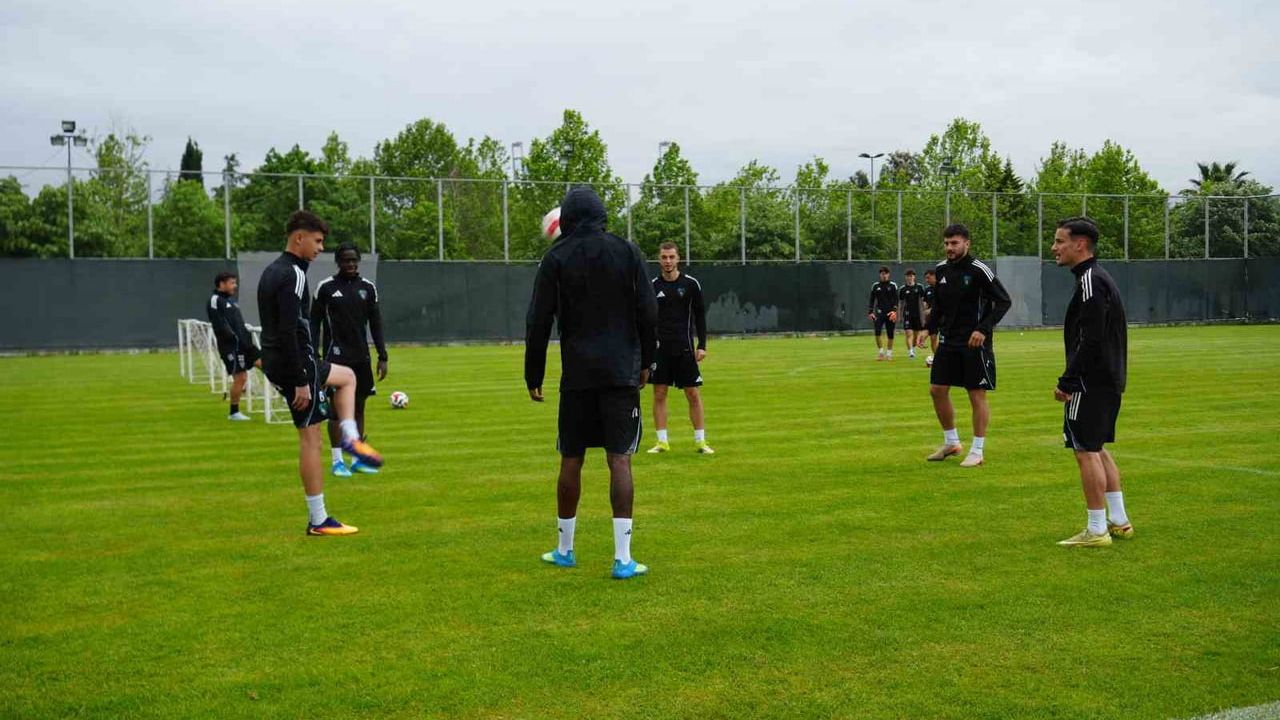 Selçuk İnan: "Saha içi bizim namusumuz" — Antalyaspor maçı öncesi açıklama