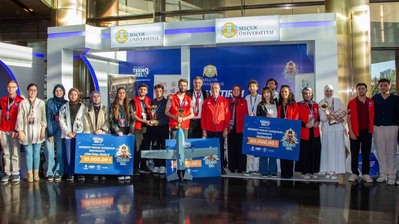 Selçuk Üniversitesi öğrencileri TEKNOSEL 2026'da 7 ödül kazandı