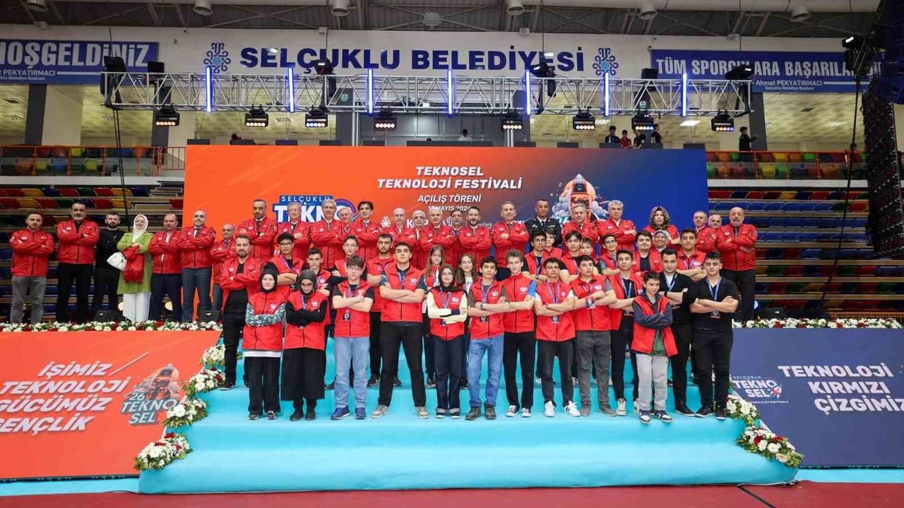 Selçuklu TEKNOSEL 2026 Teknoloji Festivali başladı