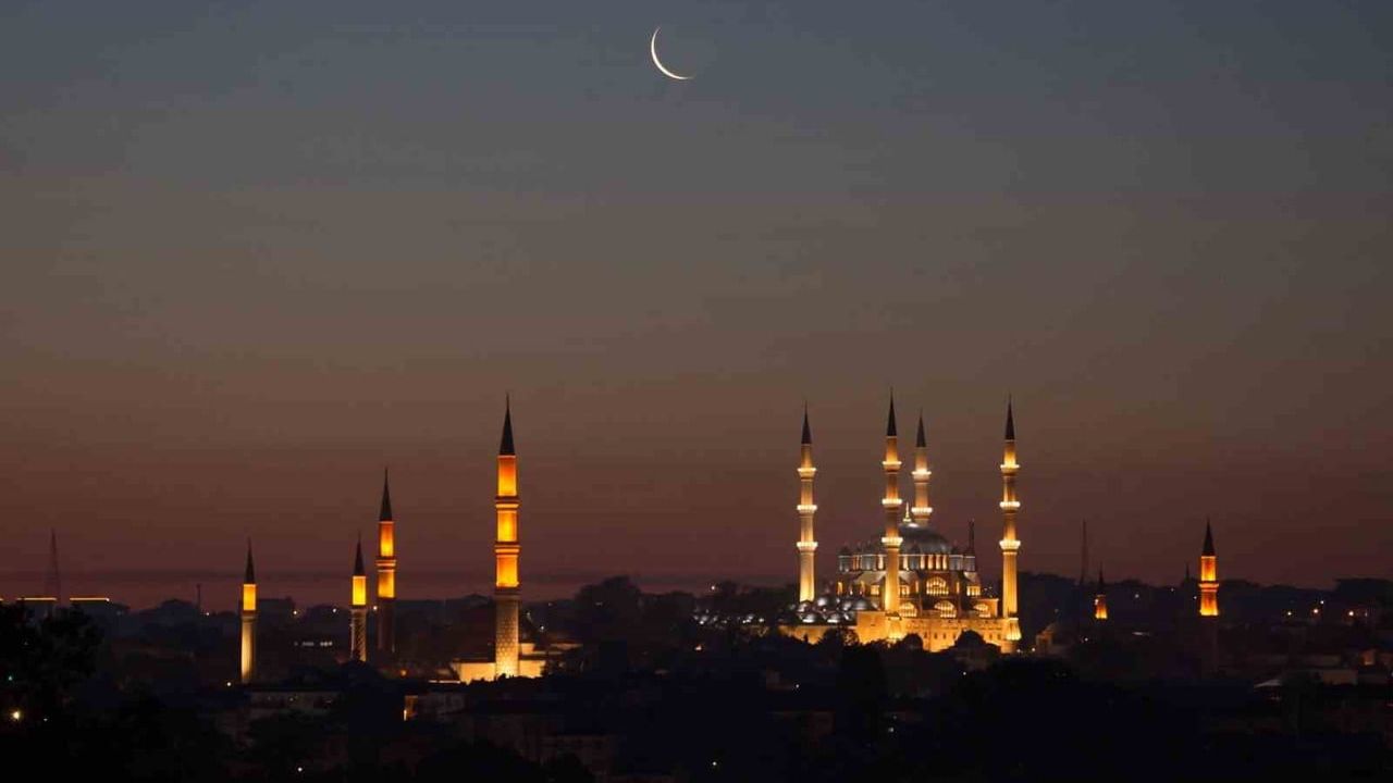 Selimiye Camii ve sabah hilali: Turhan Ülgüdür'ün objektifinden Edirne manzarası