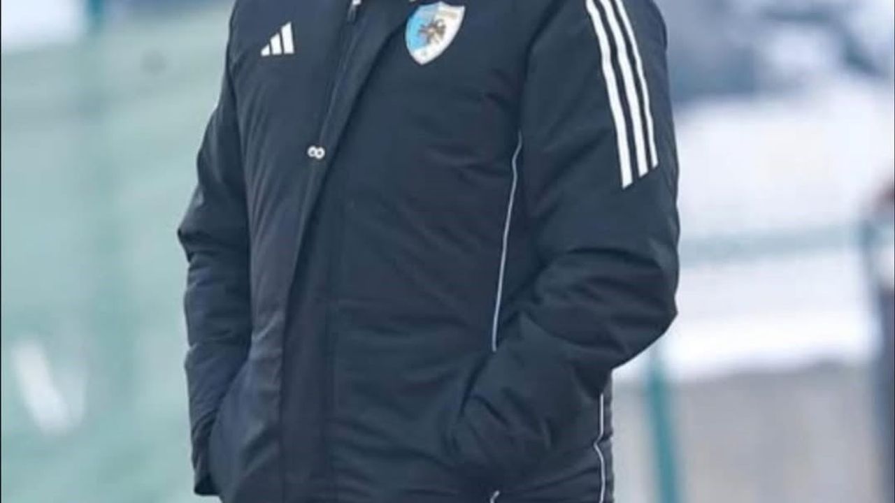 Serkan Özbalta yönetiminde Erzurumspor FK Süper Lig'e yükseldi