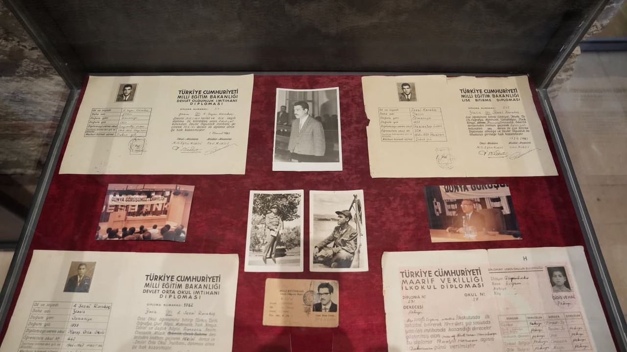 Sezai Karakoç’un 'Zamana Adanmış Sözler' arşivi ilk kez Rami Kütüphanesi'nde sergileniyor