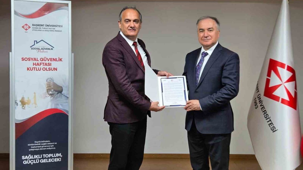 SGK'dan Başkent Üniversitesi Adana Dr. Turgut Noyan Uygulama ve Araştırma Merkezi'ne Teşekkür Belgesi
