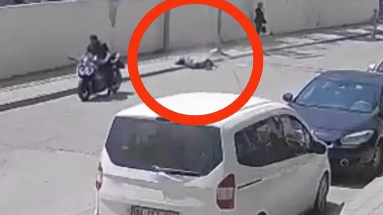 Siirt Kurtalan'da motosikletin çarptığı 10 yaşındaki kız ağır yaralandı