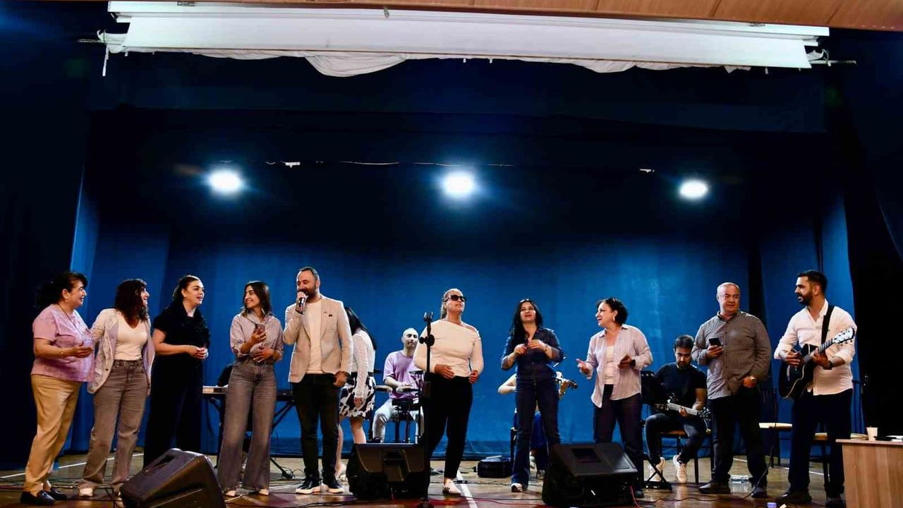 Silifke’de Ortaokullar Arası Ses ve Sahne Performans Yarışması finali tamamlandı