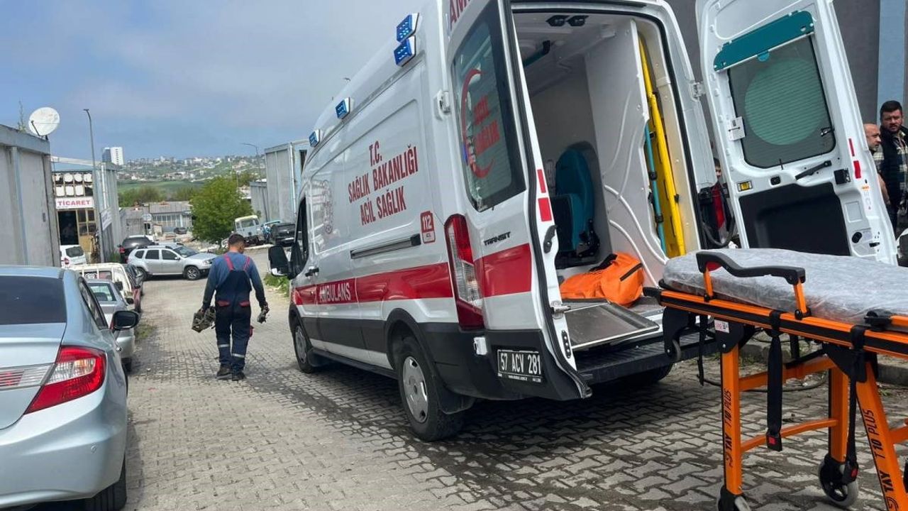 Sinop Küçük Sanayi Sitesi'nde yük asansörü halatı koptu: 2 yaralı