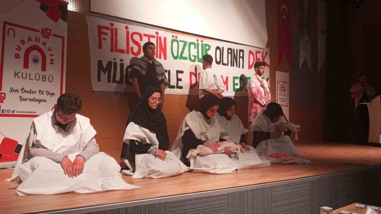 Sinop'ta 'Ümmet Coğrafyaları' konferansı: Acılar ve dayanışma vurgusu