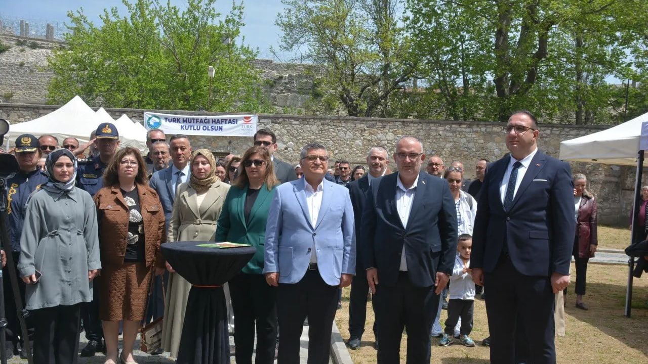 Sinop Tarihi Cezaevi'nde Türk Mutfağı Haftası: Yöresel Lezzetler Turistlerle Buluştu