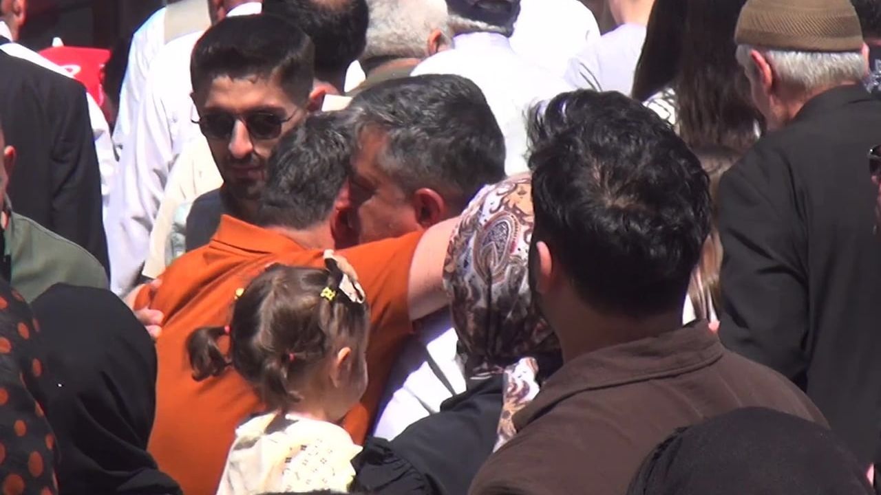 Şırnak Cizre'den 139 Hacı Adayı Hazreti Nuh Camisi'nde Uğurlandı