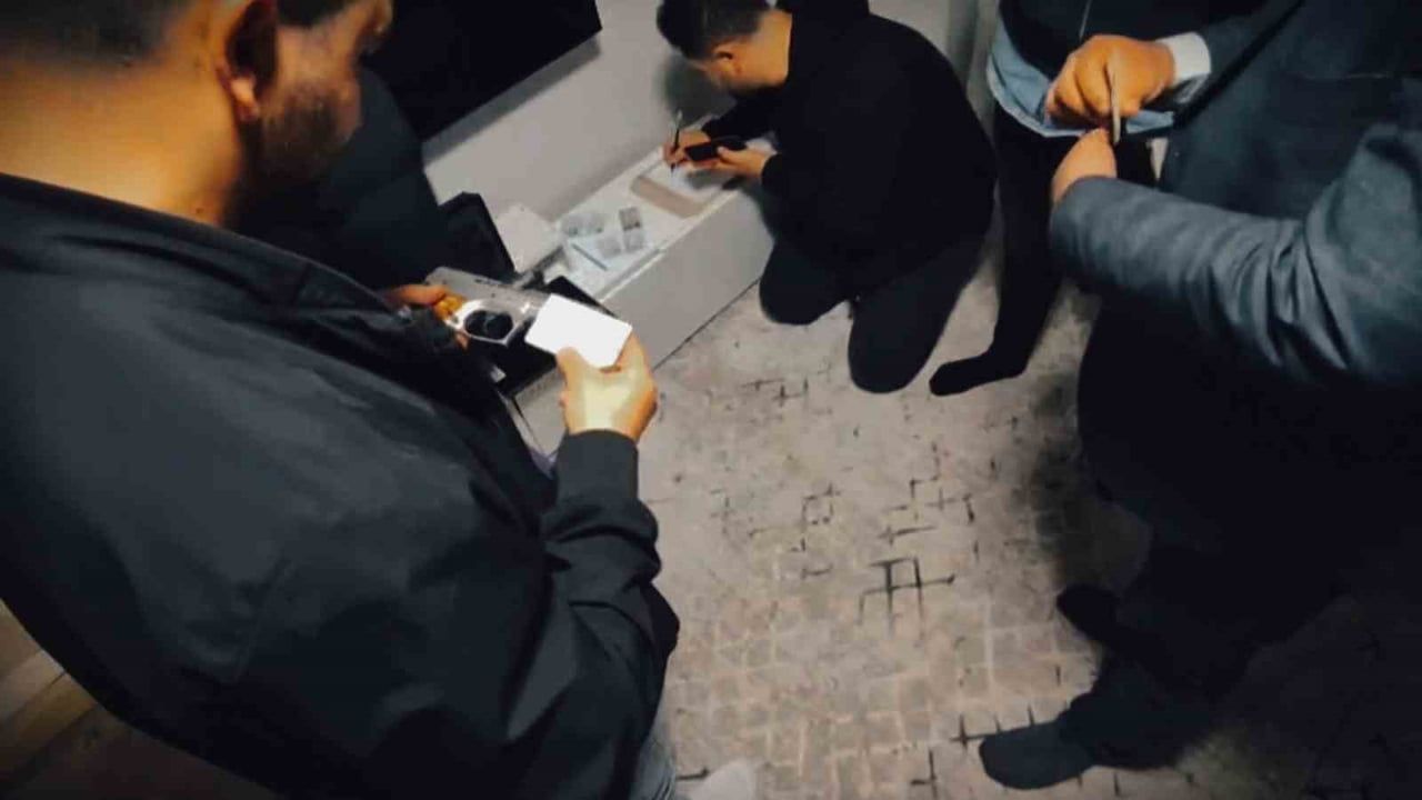 Şırnak’ta kendilerini 'asker' diye tanıtıp para isteyen şüphelilere operasyon: 5 kişi suçüstü yakalandı