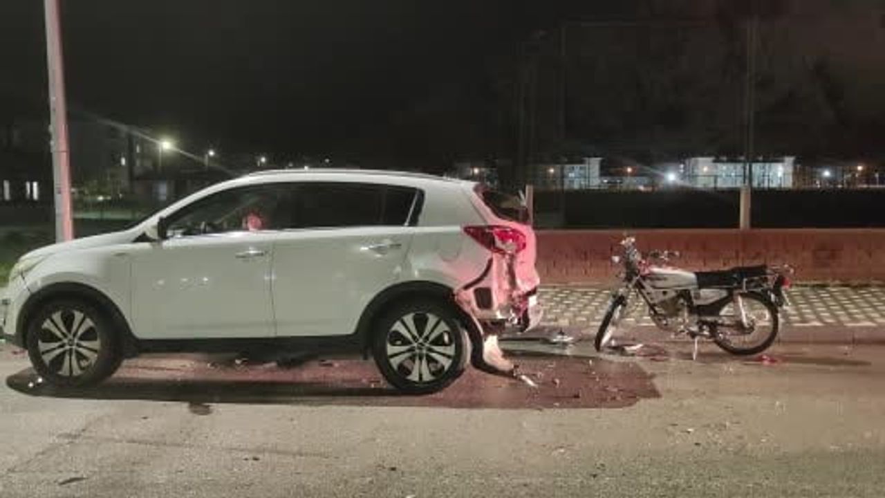 Sivas'ta motosikletin park halindeki cipe çarpması: 1 ölü, 1 yaralı