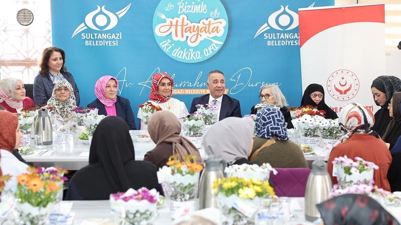 Sultangazi'de 'Hayata 2 Dakika Ara' programı şehit anneleri ve eşlerini ağırladı