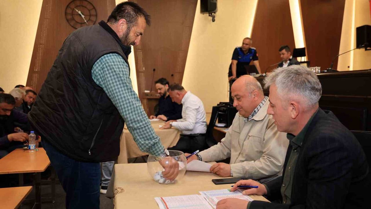 Talas’ta kurban satış yerleri kura ile belirlendi