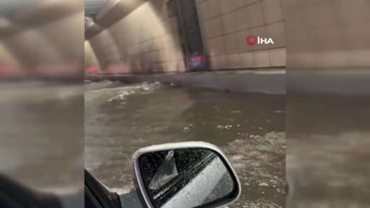 Taşkent’te sağanak yağış metro istasyonları ve caddelerde su baskınlarına yol açtı