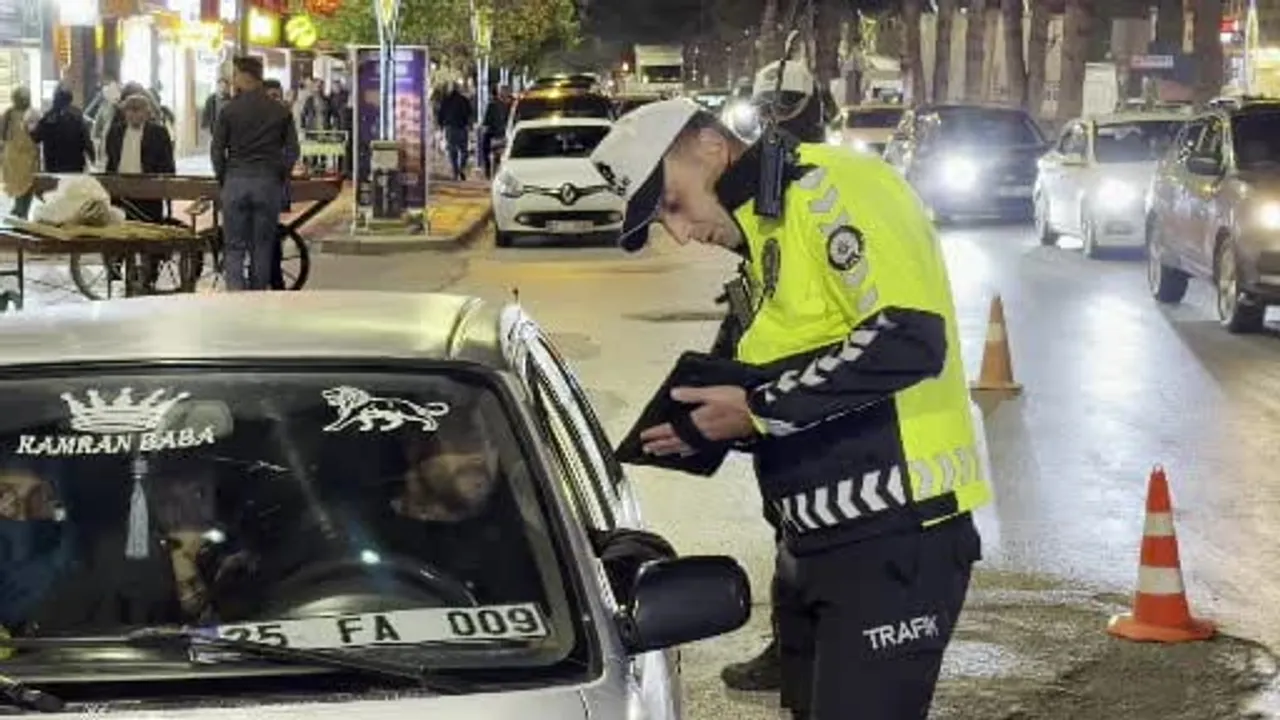Tatvan'da Bayram Öncesi Geniş Kapsamlı Güvenlik Uygulaması