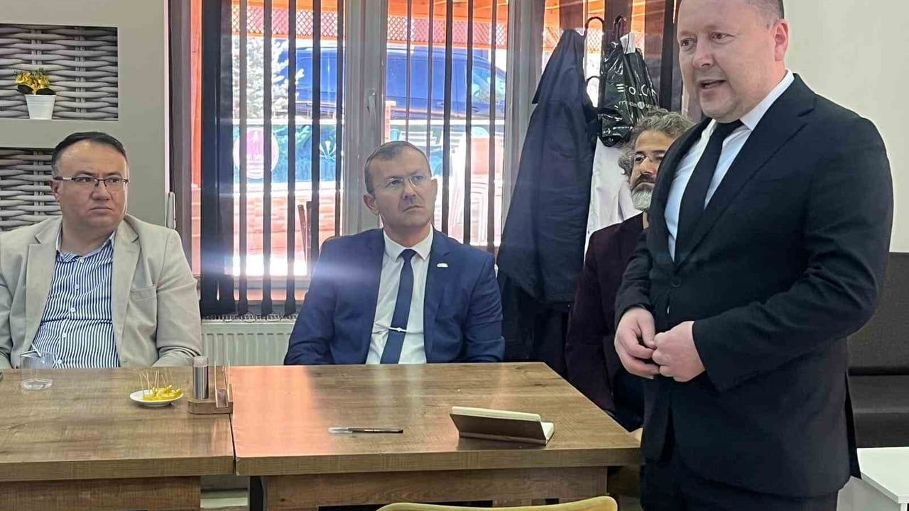 Tavşanlı’da eğitim niteliğini artırma amacıyla sanayi-mesleki eğitim işbirliği toplantısı