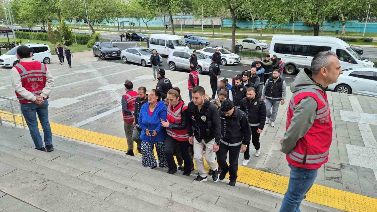 Tekirdağ'da helikopter destekli uyuşturucu operasyonu: 20 gözaltı