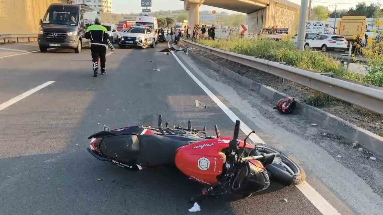 Tekirdağ'da motosiklet kazasında 17 yaşındaki yolcu hayatını kaybetti