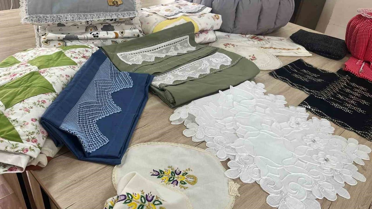 Tercan Halk Eğitim Merkezi'nde kurslara yoğun ilgi: 173 kursiyer, 8 kurs sürüyor