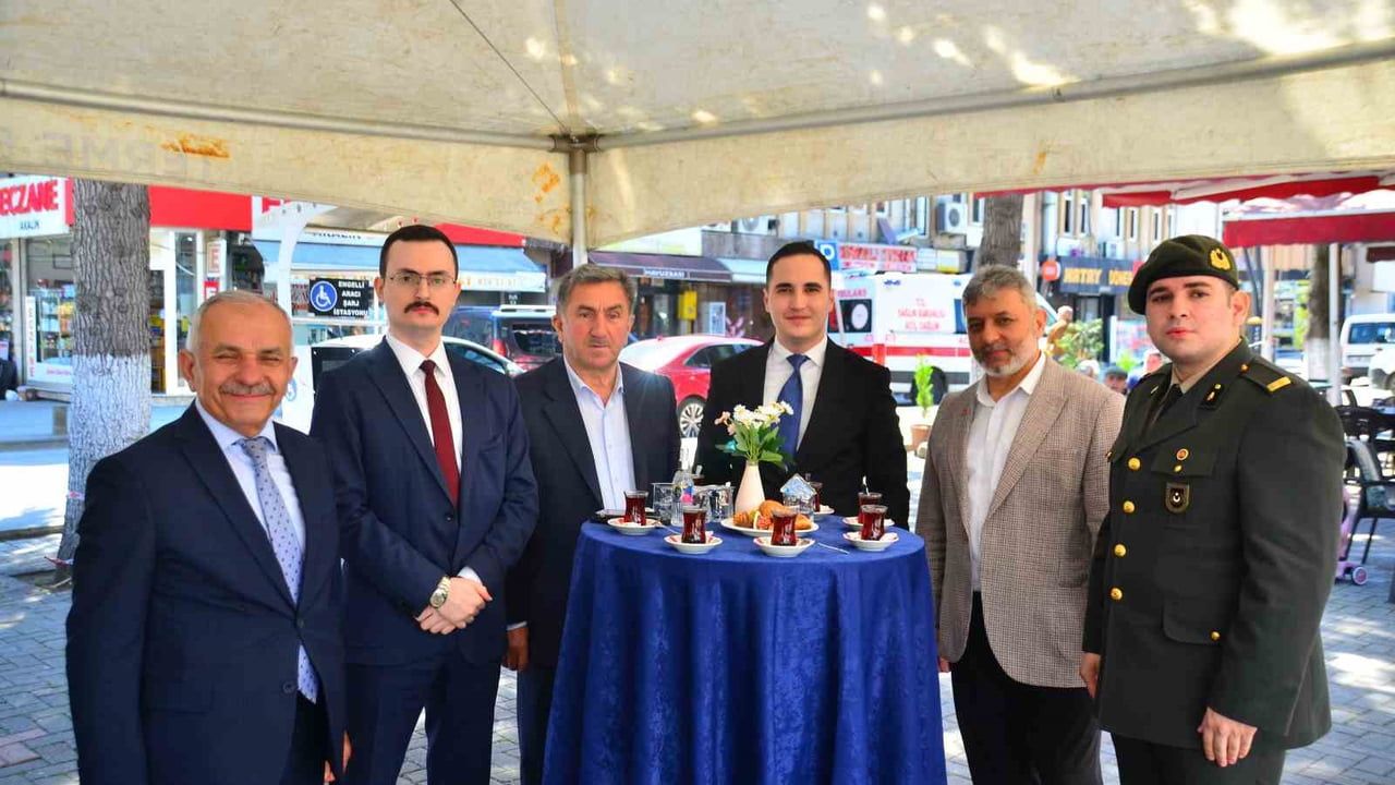 Terme’de geleneksel resmi protokol bayramlaşması gerçekleştirildi