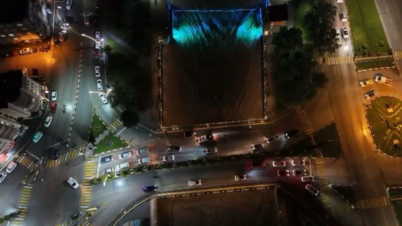Tokat'ta Atatürk Köprüsü, Yeşilırmak'taki yükselen debi nedeniyle yaya trafiğine kapatıldı