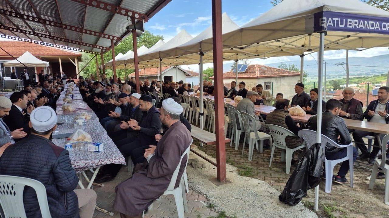 Tokat'ta Bağlarbaşı Köyü'nde Son Yağışların Ardından Şükür Duası