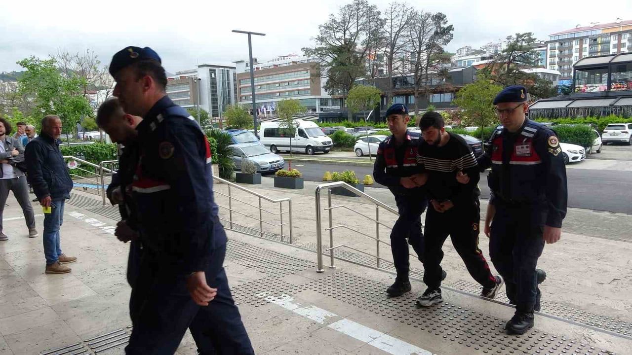 Trabzon merkezli 5 ilde eş zamanlı dolandırıcılık operasyonu: 12 kişi adliyeye çıkarıldı