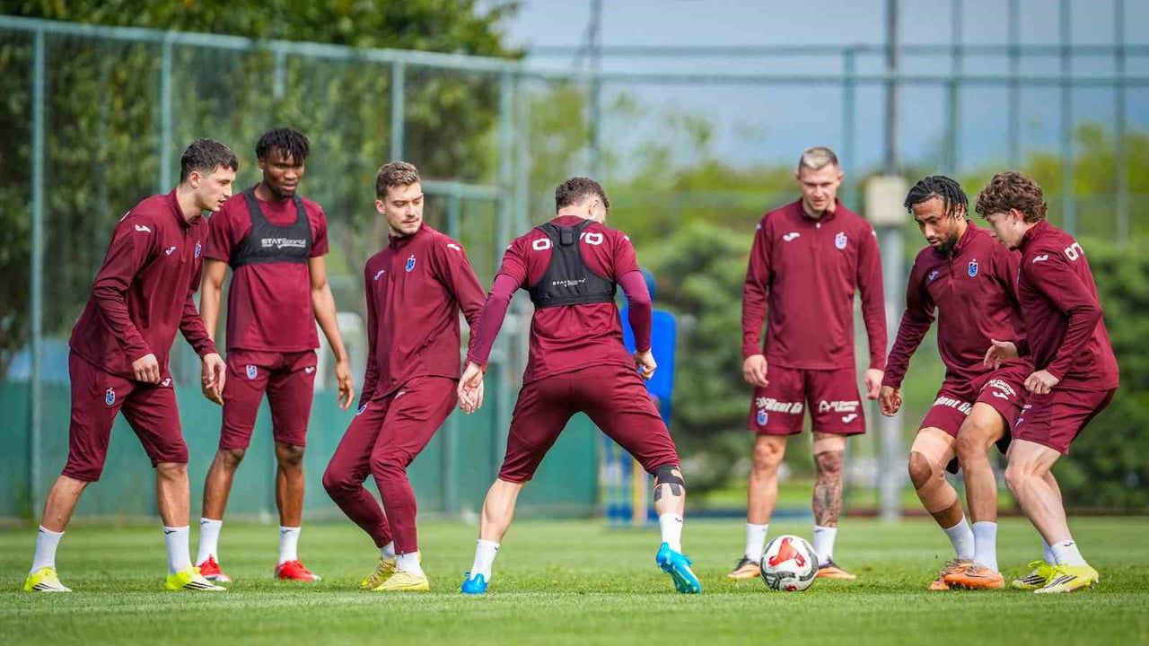 Trabzonspor, Trendyol Süper Lig'i 3. sırada tamamladı — Kulüp tarihinde 10. kez üçüncülük