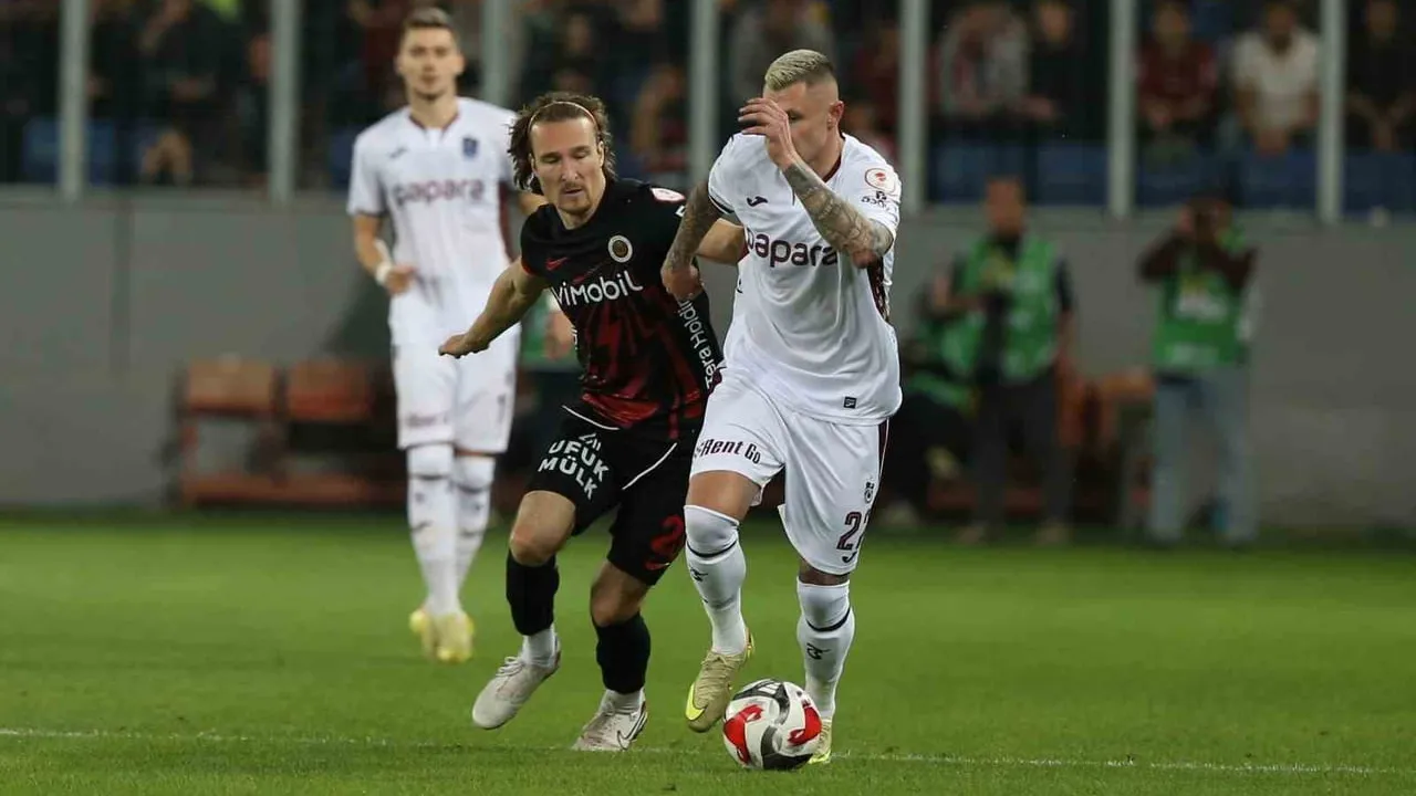 Trabzonspor Ziraat Türkiye Kupası'nda Finalde: Gençlerbirliği 1-2 Trabzonspor
