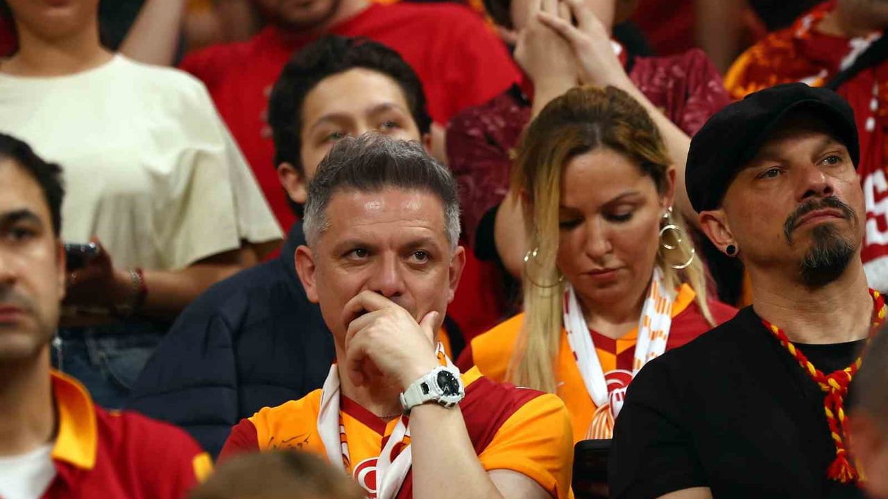 Trendyol Süper Lig 33. Hafta: Galatasaray 0-1 Antalyaspor (İlk Yarı)