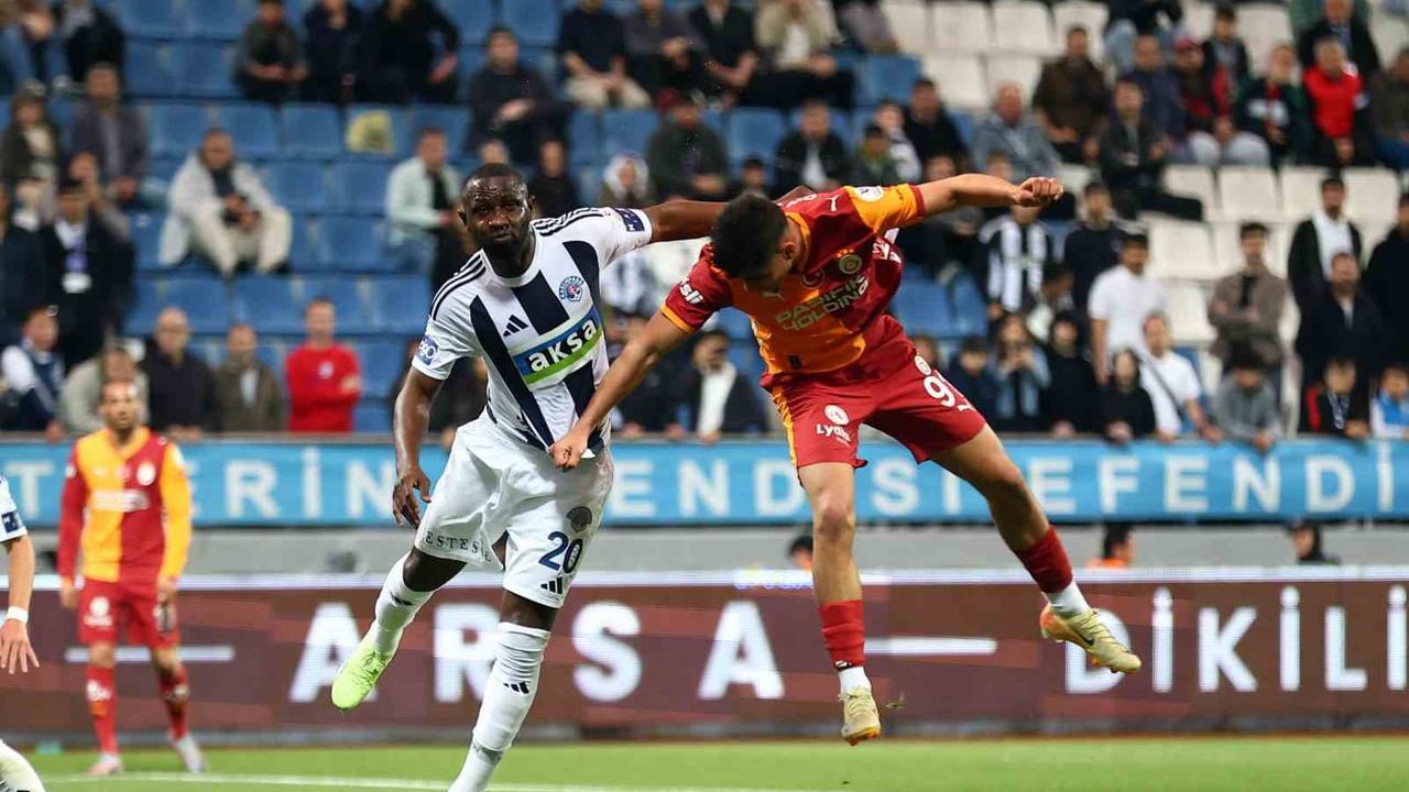 Trendyol Süper Lig 34. Hafta: Kasımpaşa 0 - Galatasaray 0 (15. dakikası)