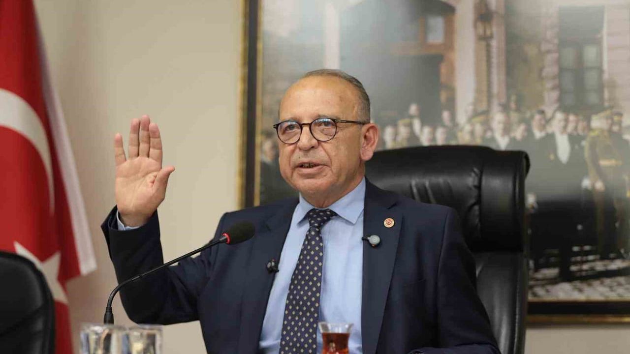 Turgutlu Belediyesi, Şehit Öğretmen Ayla Kara’nın adını bir yeşil alana verdi
