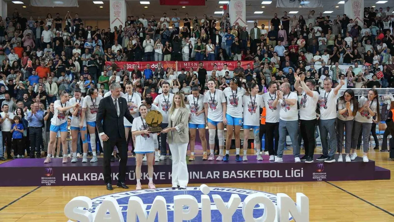 Turgutlu Belediyespor Süper Lig'e Yükseldi: TKBL Play-off Finalini 3-2 Kazandı