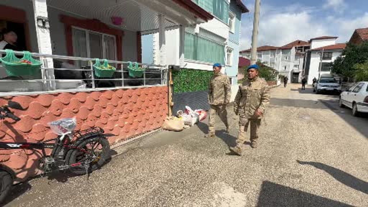 Turhal'da taşkın riski: Jandarma mahalle mahalle uyarıyor, tahliye hazırlıkları sürüyor
