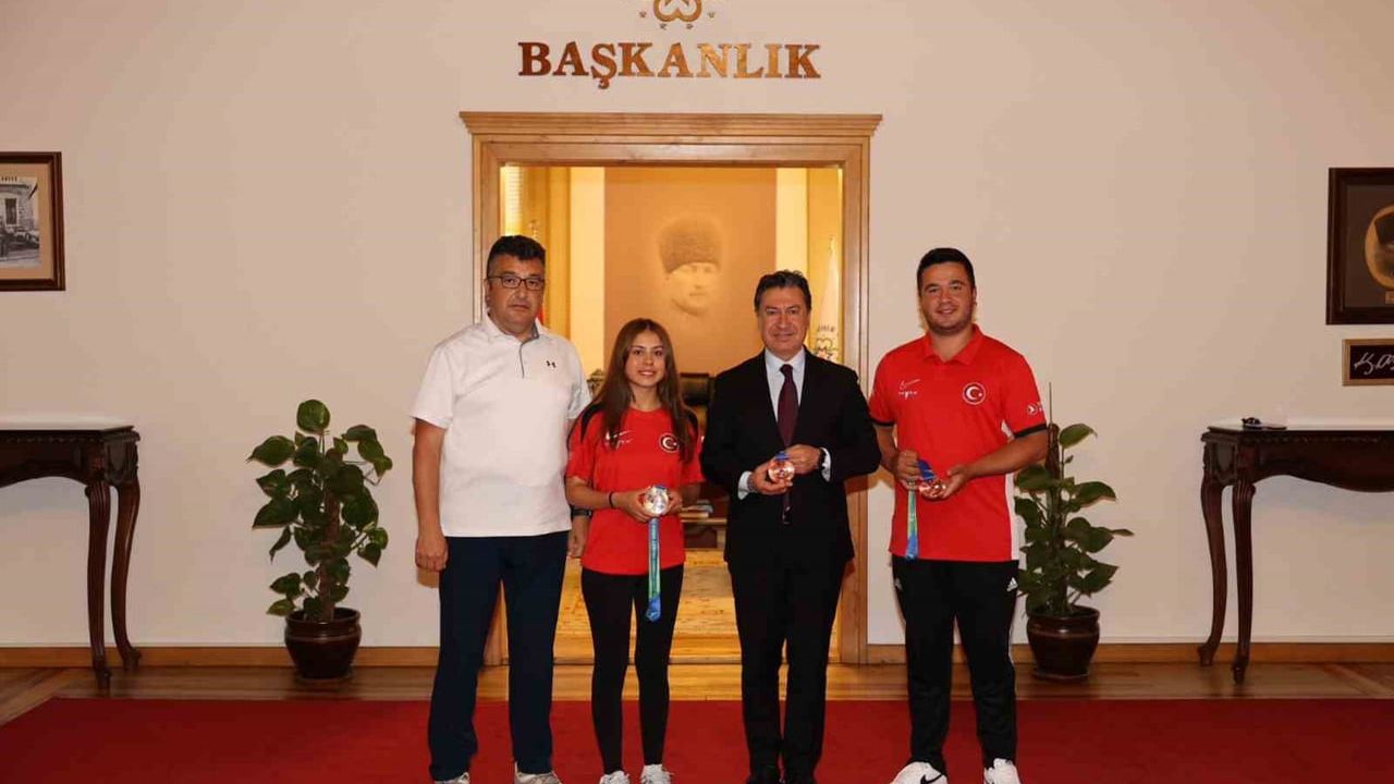 Türkiye, 2026 Okçuluk Dünya Kupası'nda makaralı yaylarda 2 altın 1 gümüş madalya kazandı