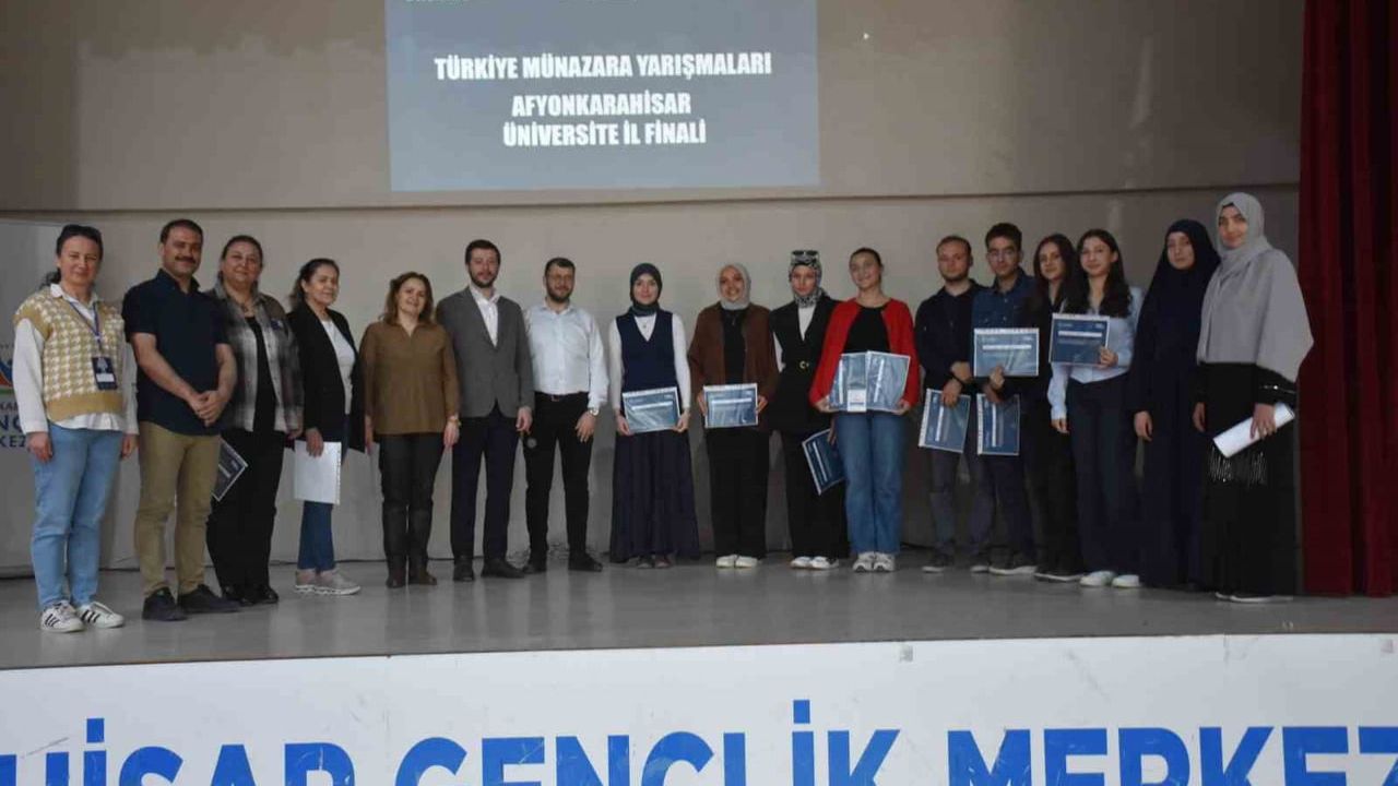 Türkiye 7. Münazara Ligi İl Finalleri Afyonkarahisar'da tamamlandı