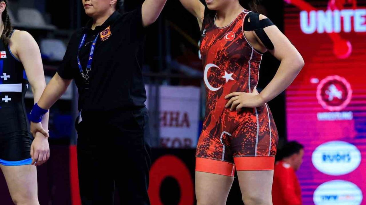 U17 Avrupa Şampiyonası: Delal Kadir, Kadınlar 57 Kiloda Bronz Madalya Kazandı