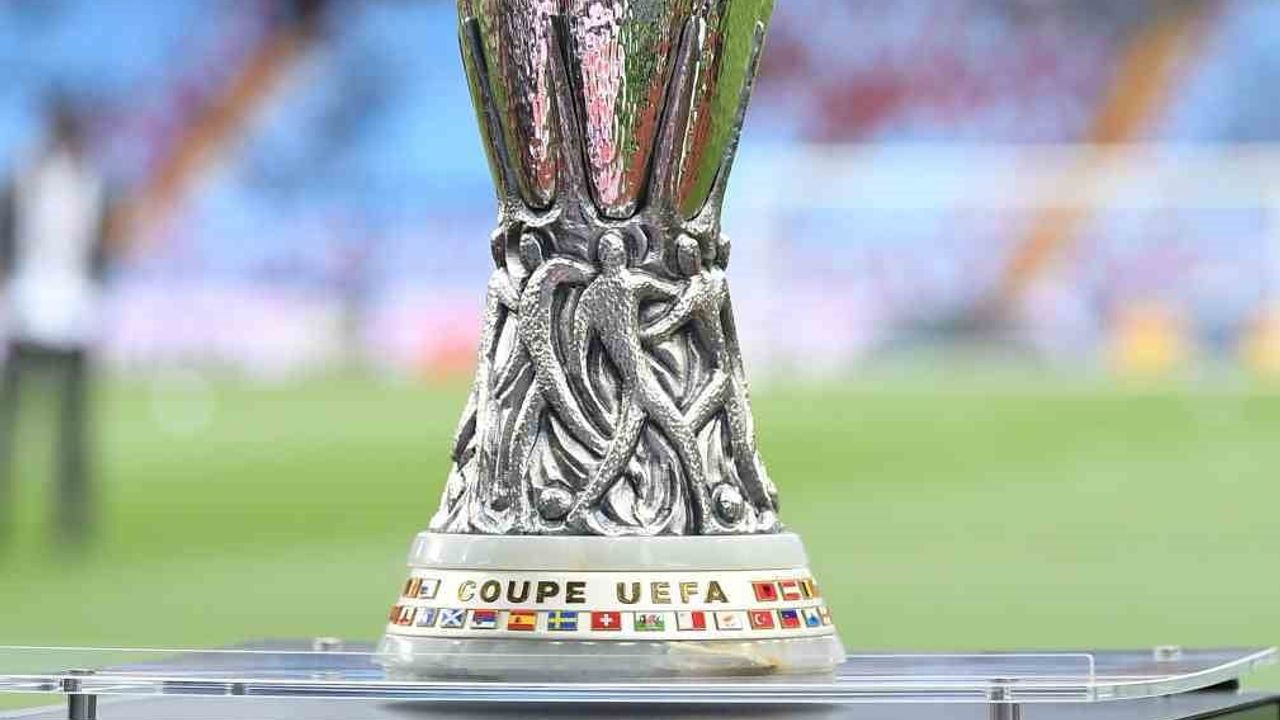 UEFA Avrupa Ligi finali İstanbul’da: Freiburg ile Aston Villa Beşiktaş Park’ta kozlarını paylaşıyor