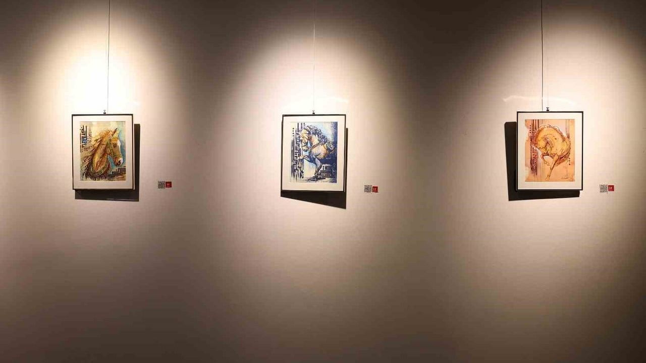 Uğur Karabulut’un 'Hat İzinde' Sergisi Bağcılar Kadın ve Aile Kültür Sanat Merkezi'nde Açıldı
