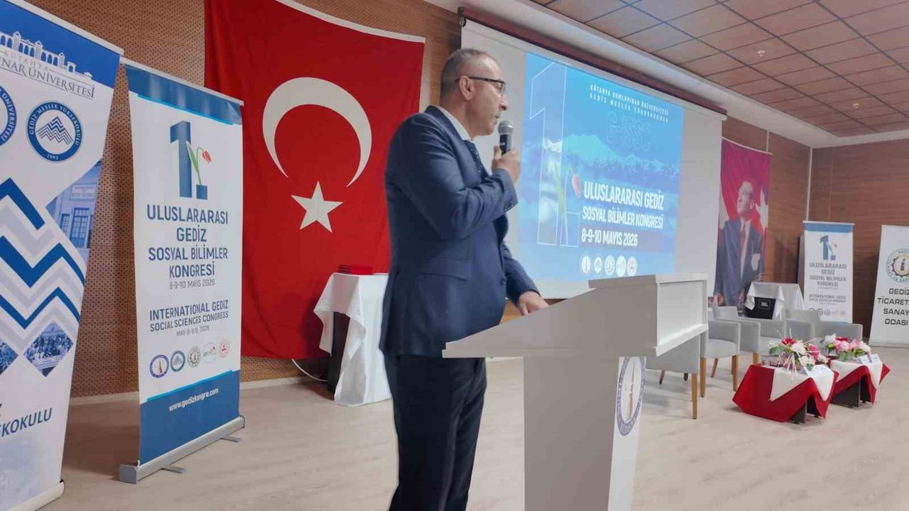 Uluslararası Gediz Sosyal Bilimler Kongresi başladı: 20 ilden 65 akademisyen, 120 bildiri