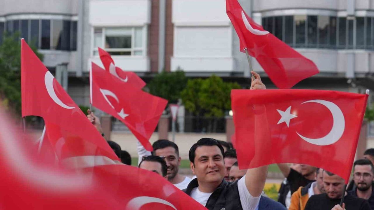 Umut Yılmaz’dan 19 Mayıs mesajı: Gençler Türkiye’nin geleceğidir