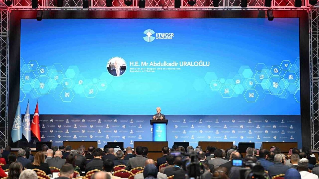 Uraloğlu: 81 ilde kademeli 5G ile ilk günden yaklaşık 21 milyon aboneye ulaşıldı