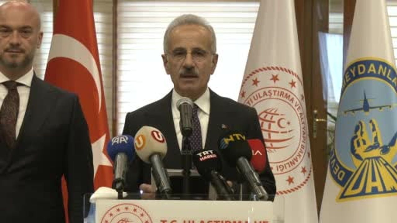 Uraloğlu: Etimesgut Havalimanı’nda yenileme ve genişletme çalışmaları hızla sürüyor