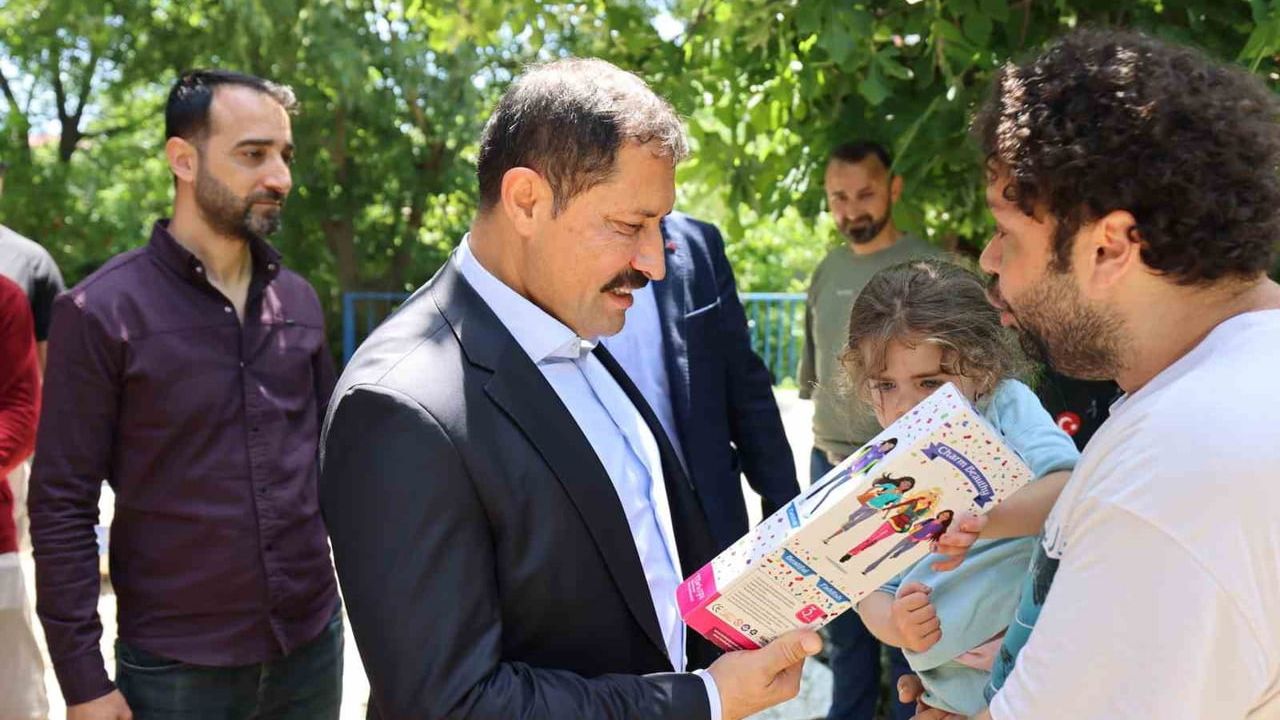 Vali Masatlı, Defne'de su baskınlarının yaşandığı bölgeleri yerinde inceledi