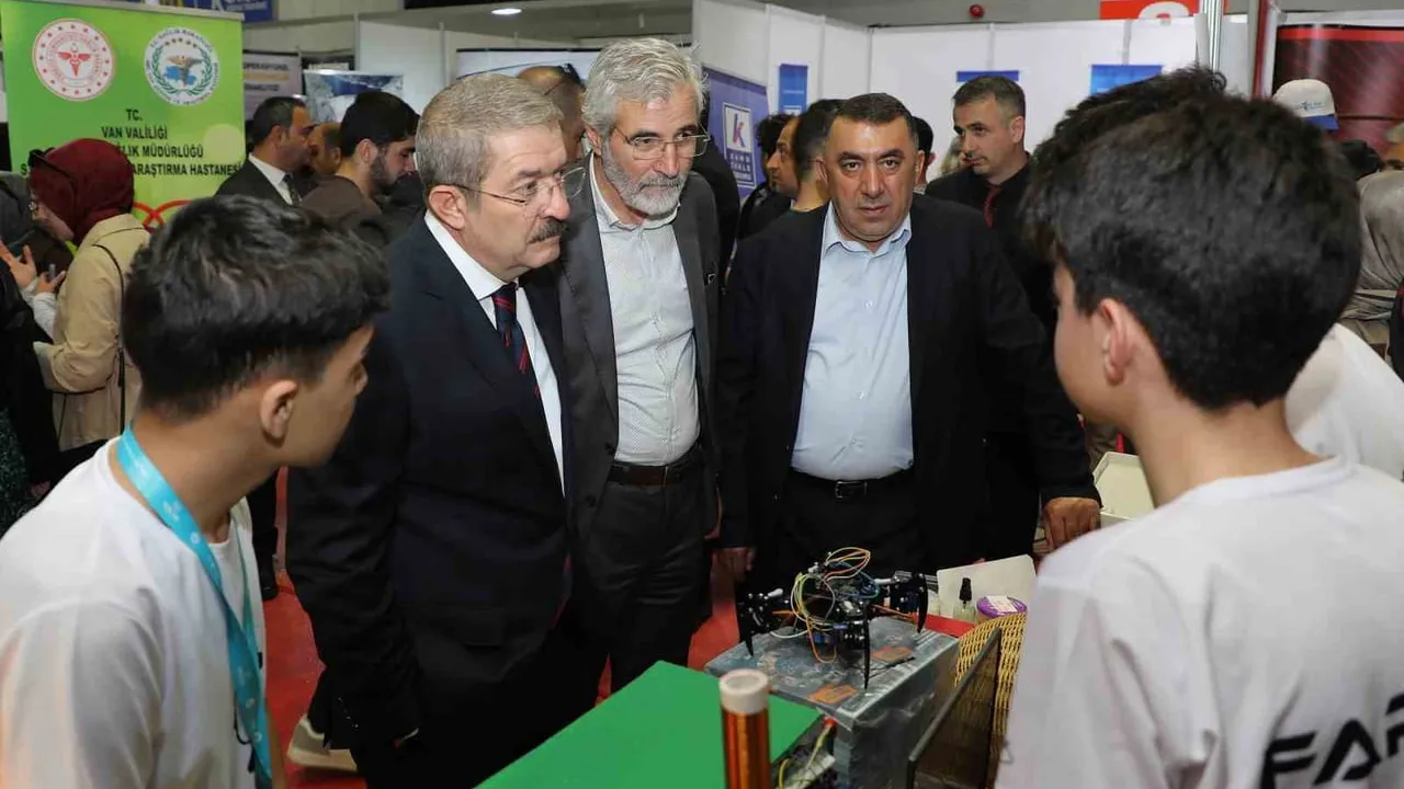 Van TSO Başkanı Takva: Gençlere iş kurma vizyonu — DAKAF'26 genç istihdamı öne çıkarıyor
