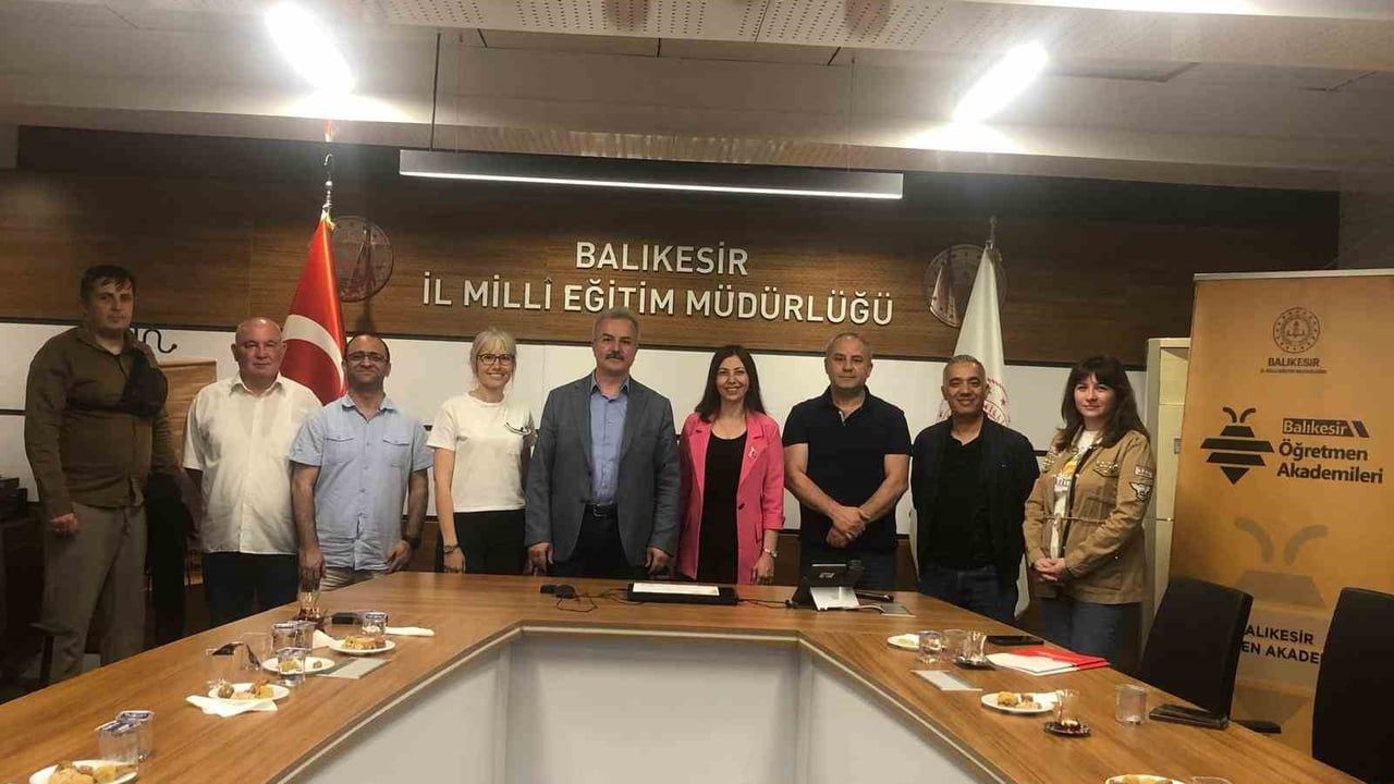 Varnalı İsmail Anıldı: Biyografi Akademisi'nde Millî Mücadele Tartışıldı